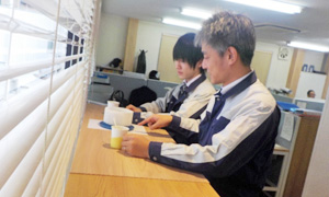 休憩スぺース-ブレイクタイム